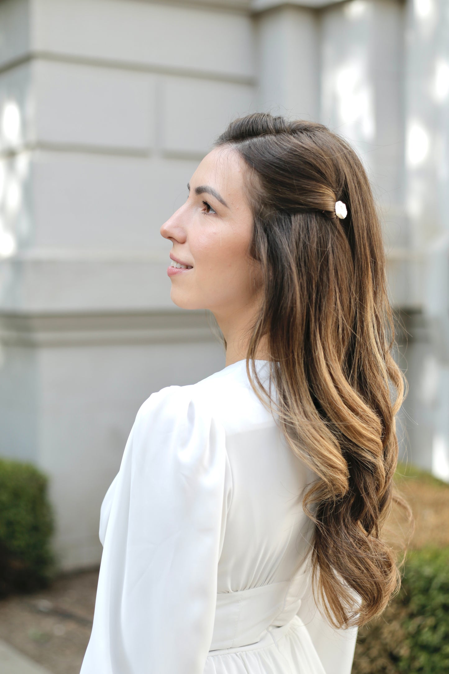 Bridal headwear with pearls
