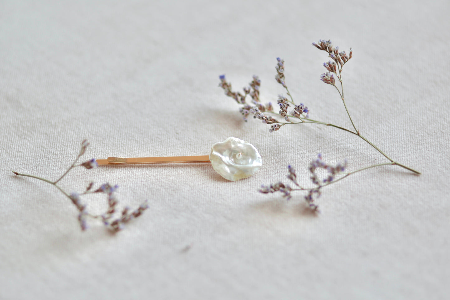 Wedding headwear with pearls
