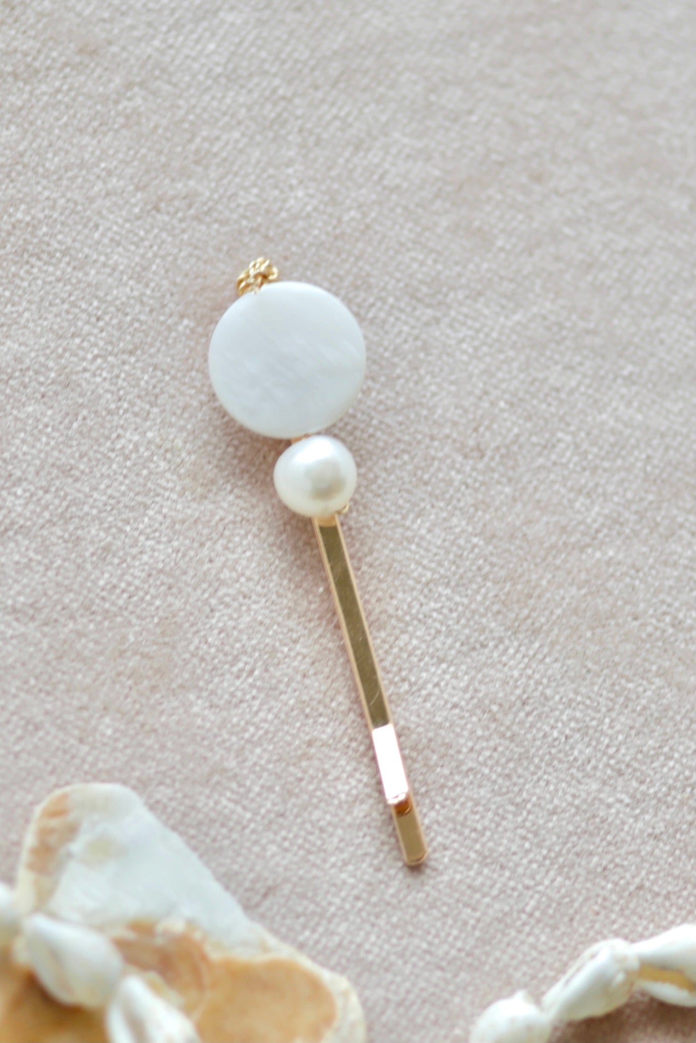 Mother of pearl hair piece for bride