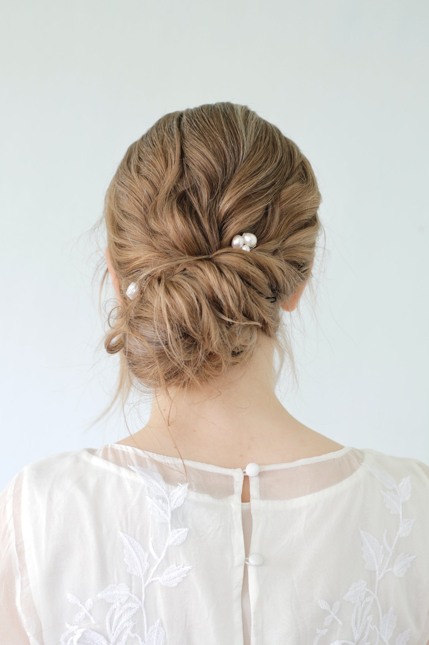 Pearl hair pins for wedding hair style