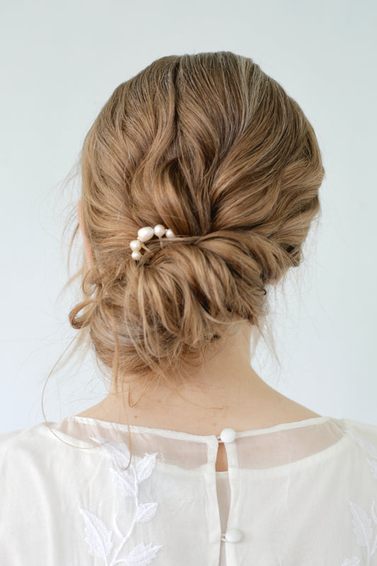 Hair comb for wedding with freshwater pearls