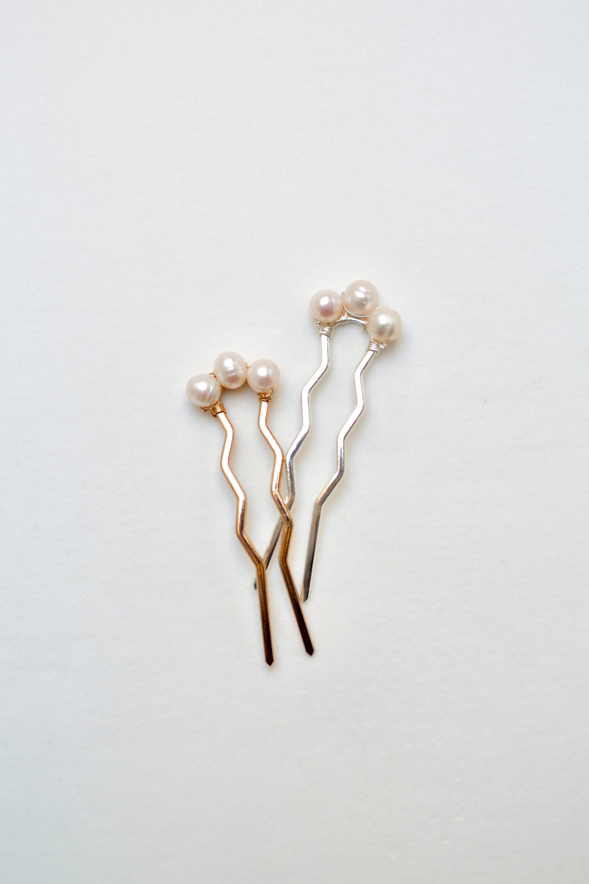 French hair pin with pearls for bridal hairstyle